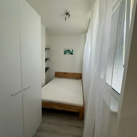 Modern Near Football Stadium アパート コシツェ